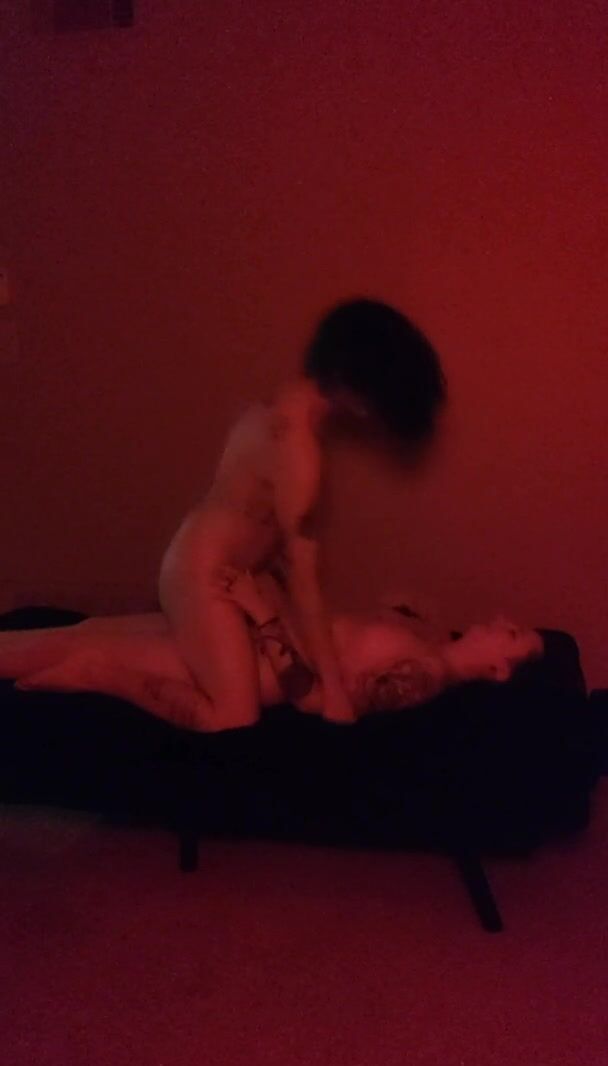 Watch those titties bounce