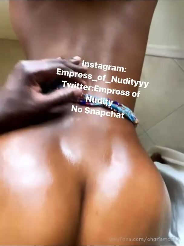 Pounding honey buns